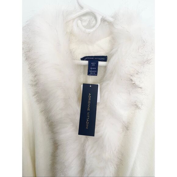 Adrienne Vittadini White Knit Poncho Faux Fur Trim NWT - Picture 2 of 4